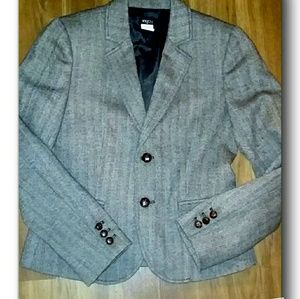 CLOSING OUT FOR 2022  - J. Crew Tailored Blazer!